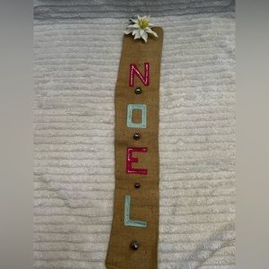 Noel Vertical Banner